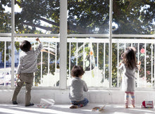 Load image into Gallery viewer, Kitpas Medium Crayons - 12 Colours